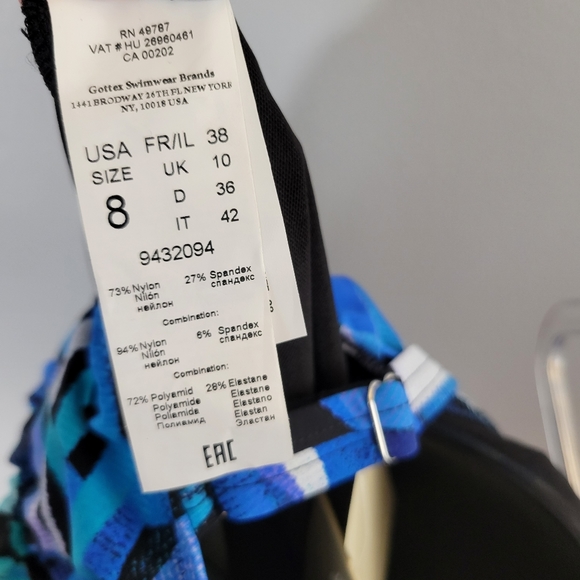 GOTTEX Profile Tidal Wave geometric full bottom tummy control one-piece swimsuit - Picture 9 of 11